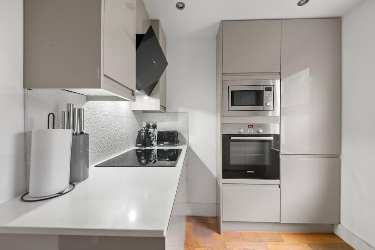 Sg, Cosy Apartment In Paddington Central London Exteriör bild