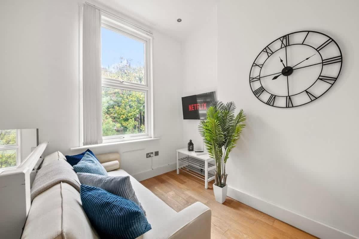 Sg, Cosy Apartment In Paddington Central London Exteriör bild