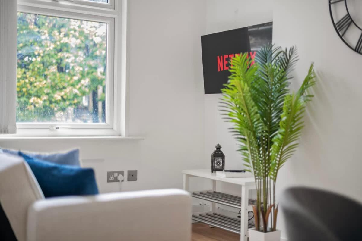 Sg, Cosy Apartment In Paddington Central London Exteriör bild